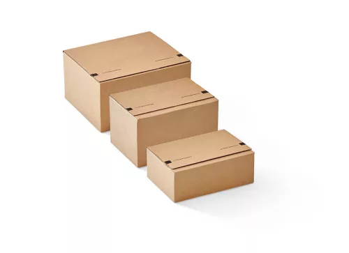 Csomagküldő doboz rögzítő tálcával 213x153x109mm
